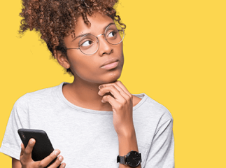 femme téléphone